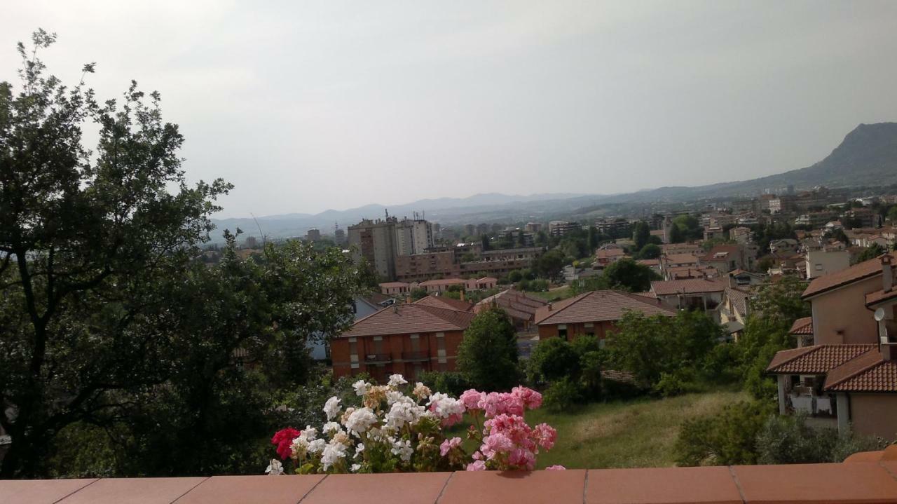 Appartamento Relax Terni Exterior foto